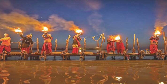 Ram Ghat Ganga aarti in Prayagraj